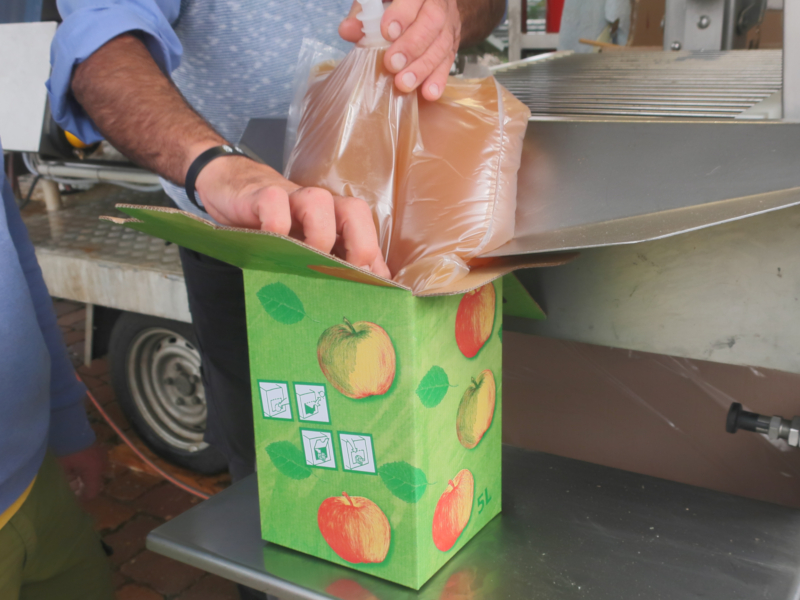 Most-Express auf dem Sch&uuml;tzenplatz